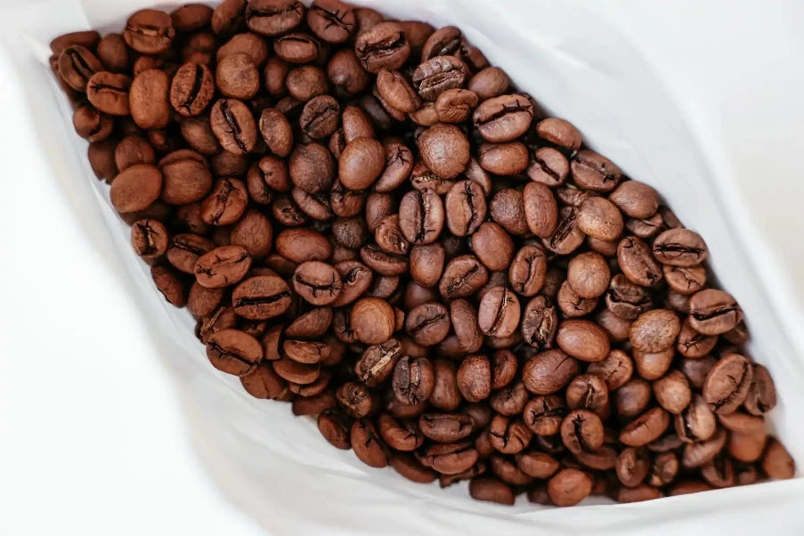 Nespresso kompatible Kapseln - coffee beans in bag - My-Coffee-Cup.at